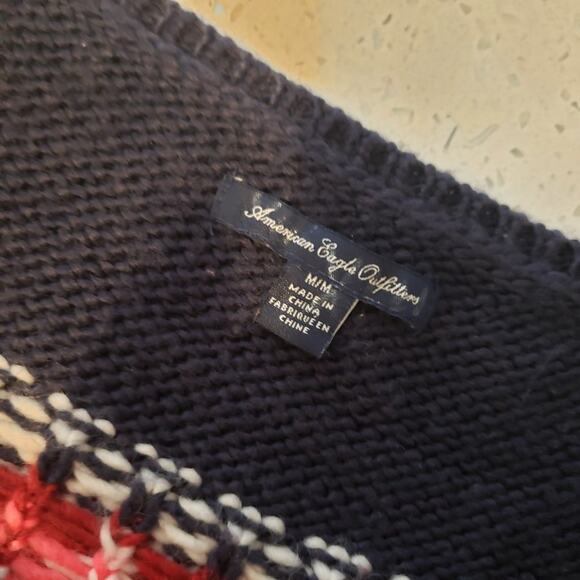 American Eagle Outfitters Winter Wool Snowflake Sweater Size Medium - Picture 7 of 8